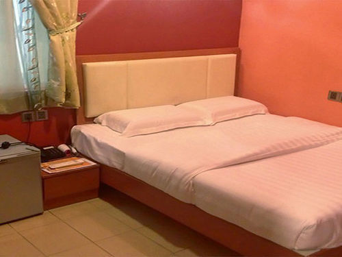 Tc Inn Hotel Seri Kembangan Extérieur photo